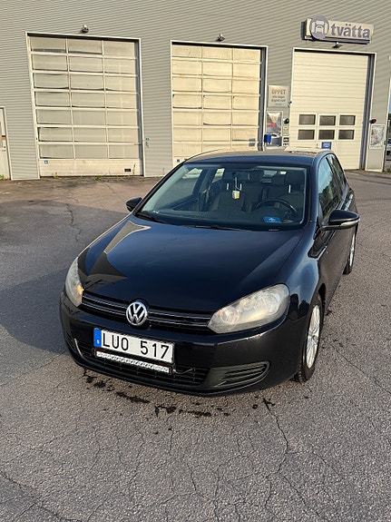 Volkswagen Golf VI 2 of 16