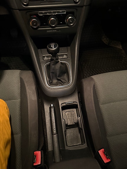 Volkswagen Golf VI 12 of 16