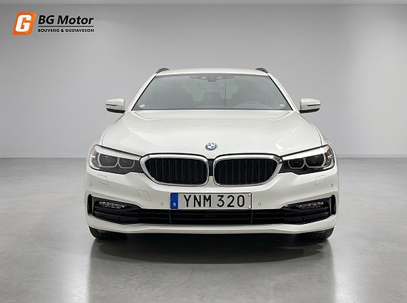 BMW 520d 2 of 21