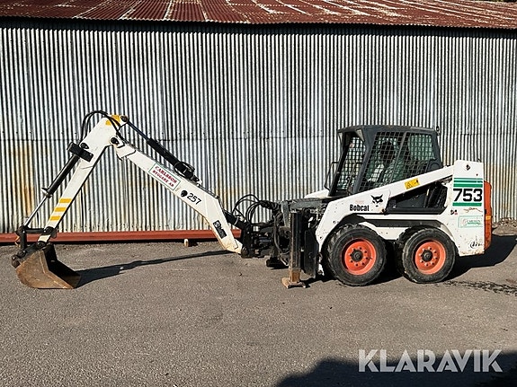 Kompaktlastare Bobcat 753 med 5st redskap 5 of 6