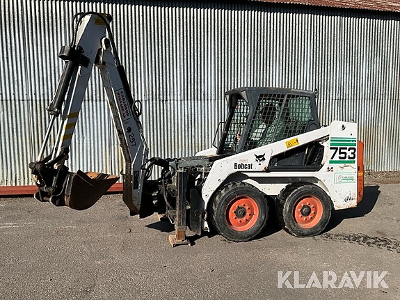 Kompaktlastare Bobcat 753 med 5st redskap 4 of 6