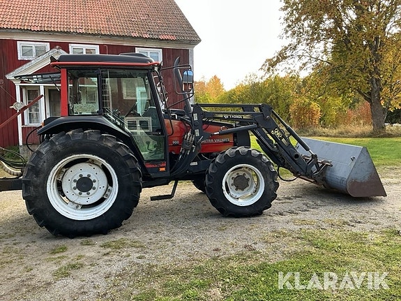 Traktor Valtra Valmet 900 med lastare 5 of 6