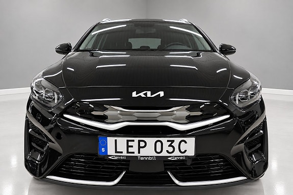 Kia Ceed 2 of 19