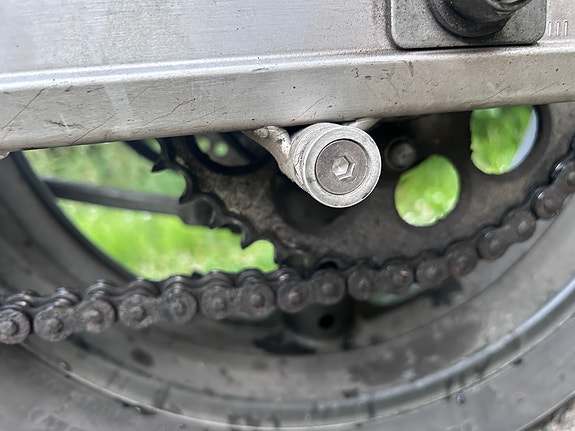 Suzuki SV650 2 of 14