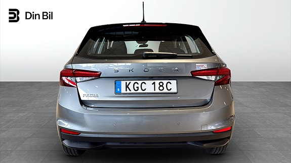 Skoda Fabia 5 of 13