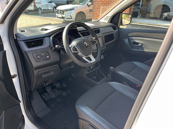 Renault Kangoo Express 10 of 12