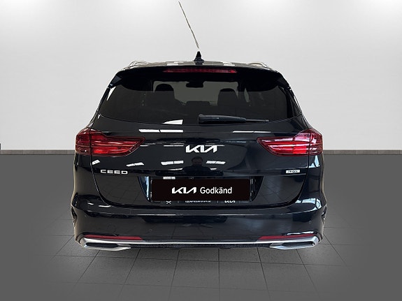 Kia Ceed 5 of 15