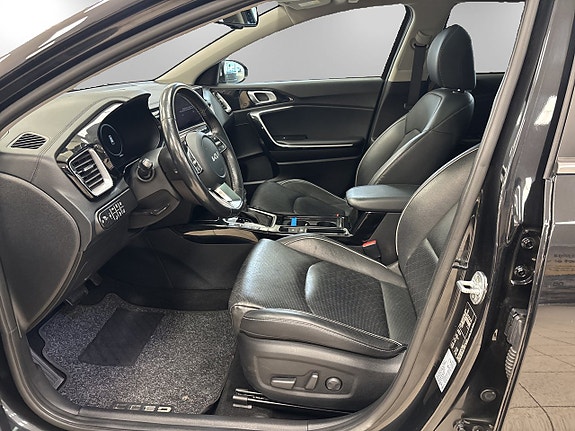 Kia Ceed 8 of 15