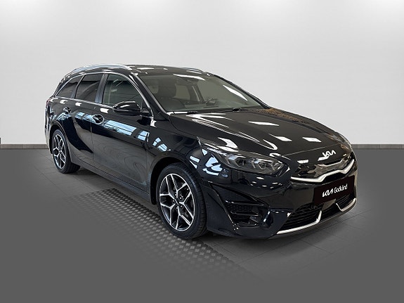 Kia Ceed 3 of 15