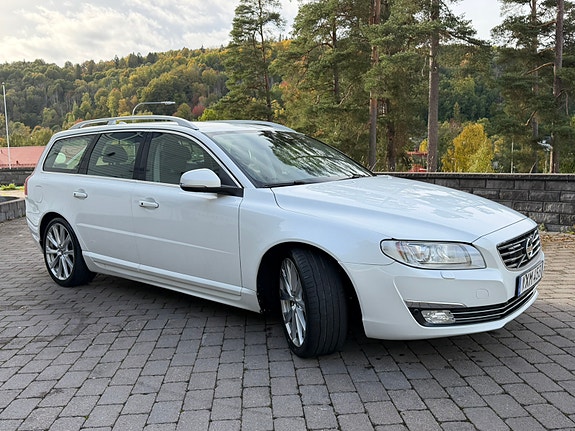 Volvo V70 6 of 30