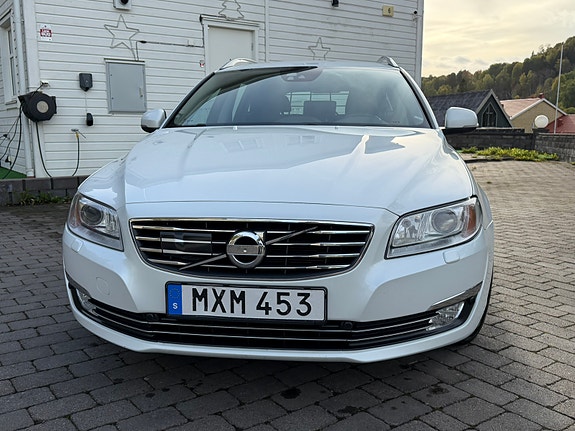 Volvo V70 5 of 30