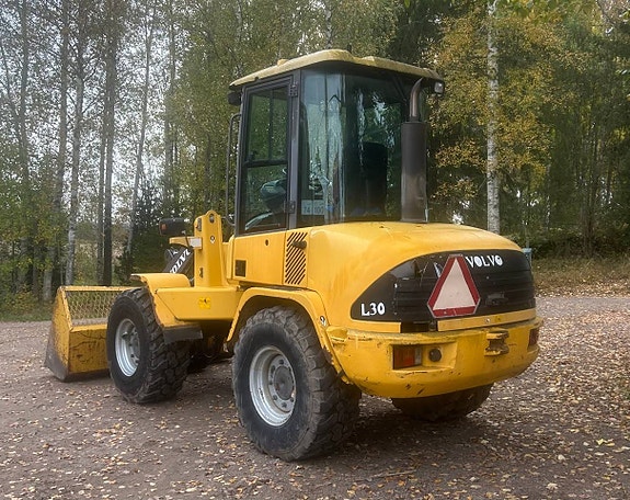 4x4 Volvo L30 minilastare pris 176 500kr 2 of 12