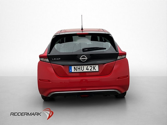 Nissan Leaf 8 of 28