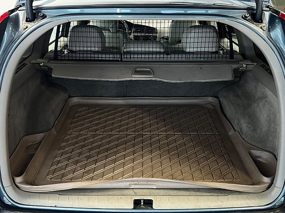 Volvo V70 8 of 23