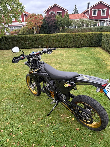 Rieju Drac Night Rider 4 of 5