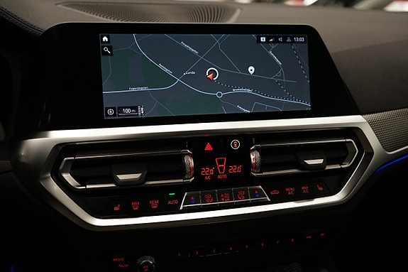 BMW M440i 11 of 24