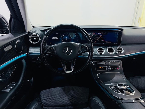Mercedes-Benz E200 d 22 of 24