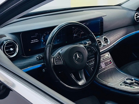 Mercedes-Benz E200 d 9 of 24