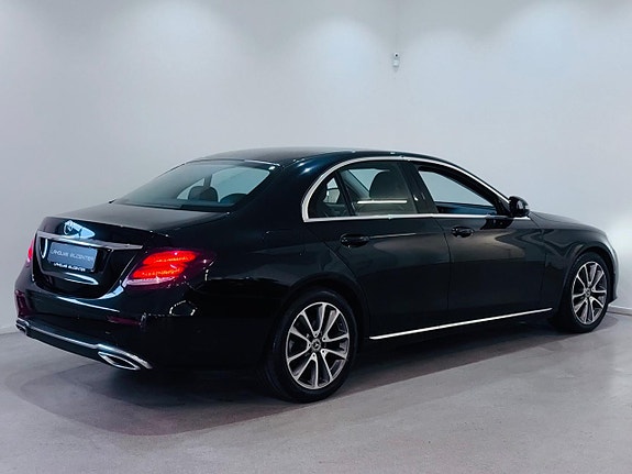 Mercedes-Benz E200 d 24 of 24