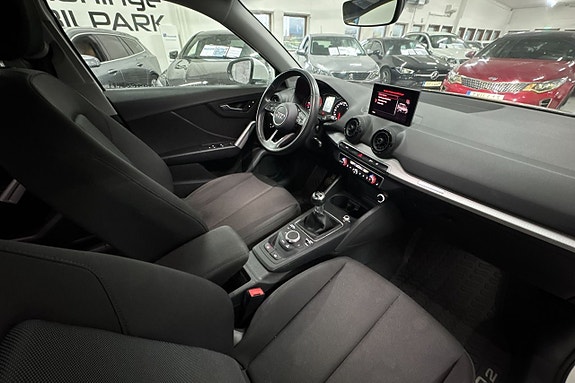 Audi Q2 13 of 24