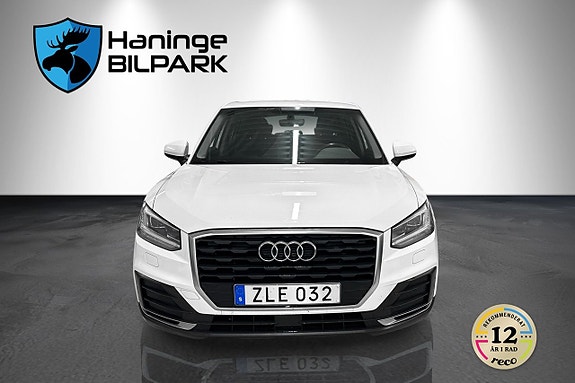Audi Q2 3 of 24