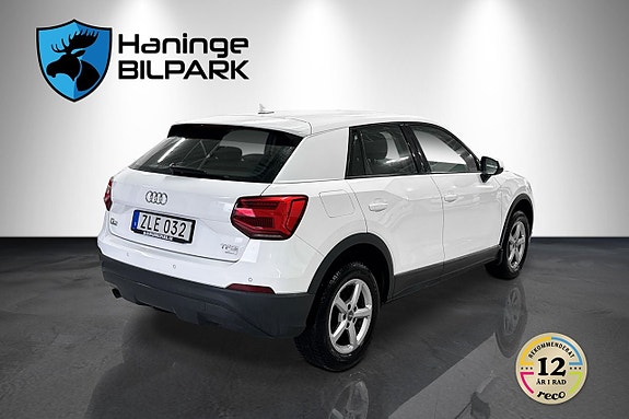 Audi Q2 8 of 24