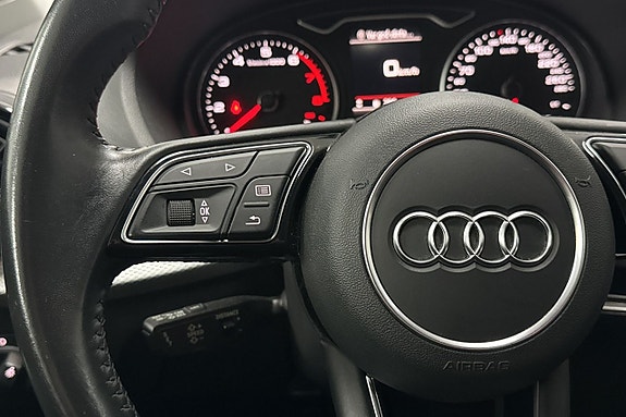 Audi Q2 17 of 24
