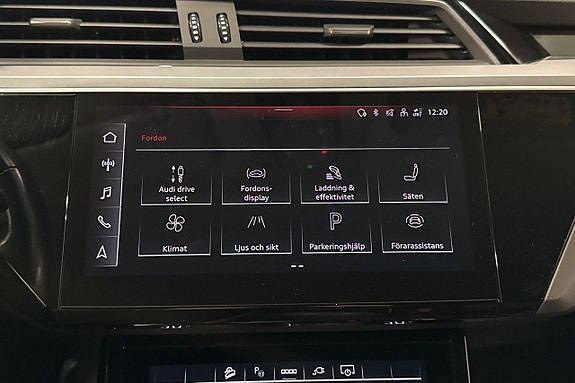 Audi e-tron 18 of 27