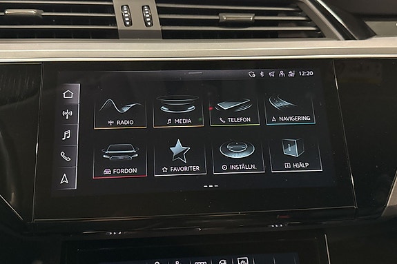 Audi e-tron 15 of 27