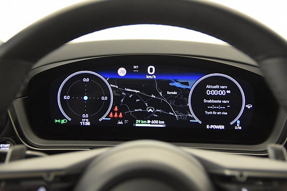 Porsche Cayenne 27 of 30