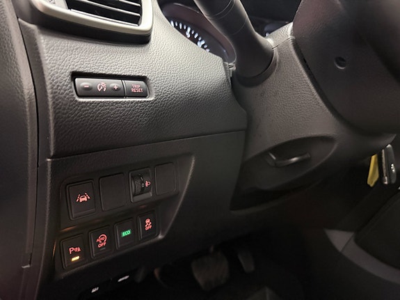 Nissan Qashqai 10 of 17