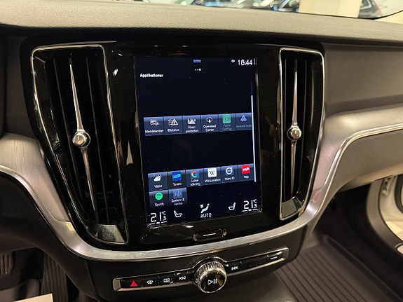 Volvo V60 9 of 20
