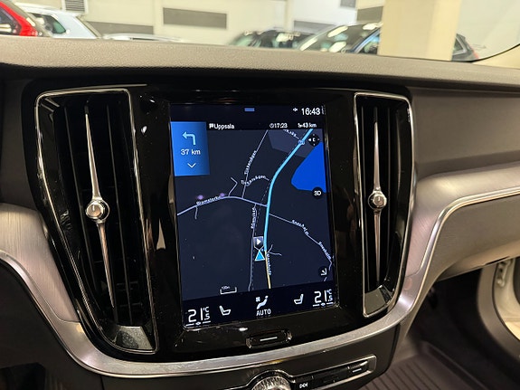 Volvo V60 16 of 20