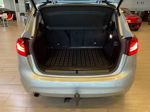 BMW 218i 14 of 14