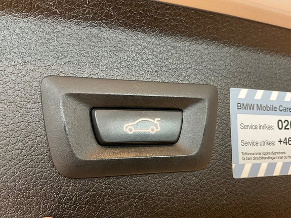 BMW 218i 13 of 14