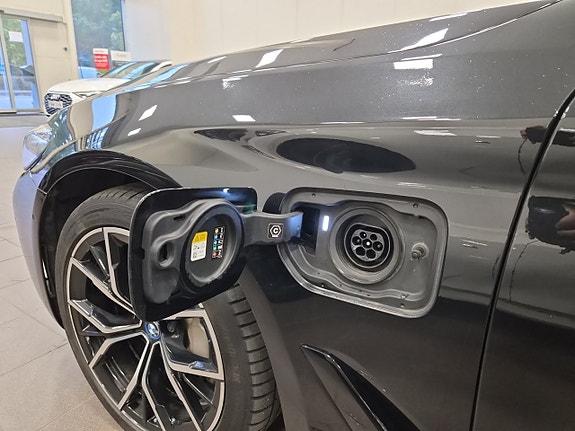 BMW 530e 26 of 26