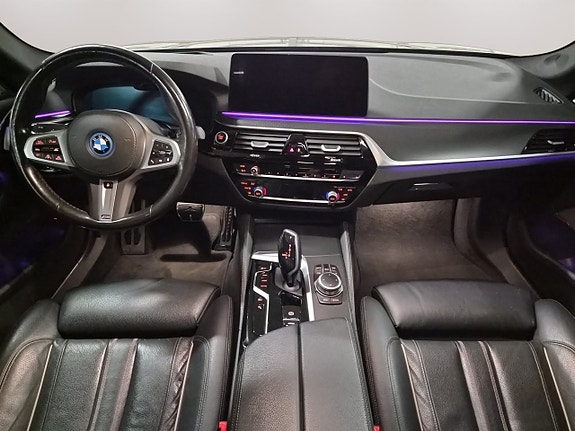BMW 530e 15 of 26