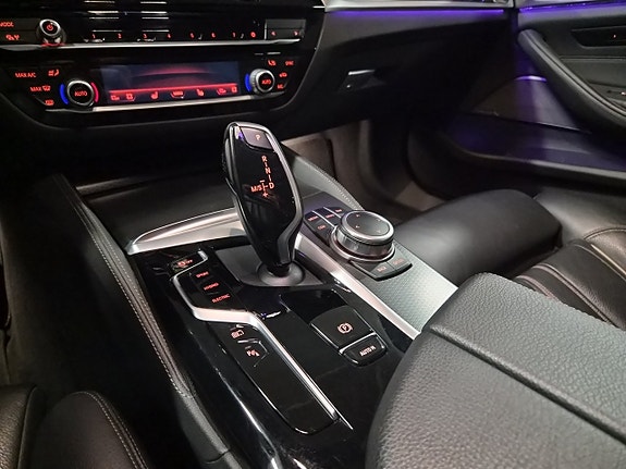 BMW 530e 18 of 26