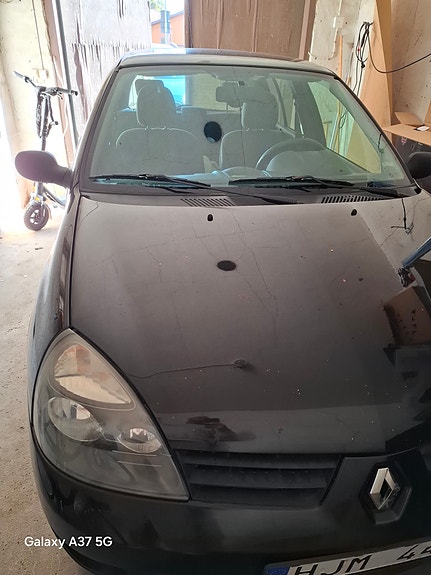 Renault Clio 6 of 6