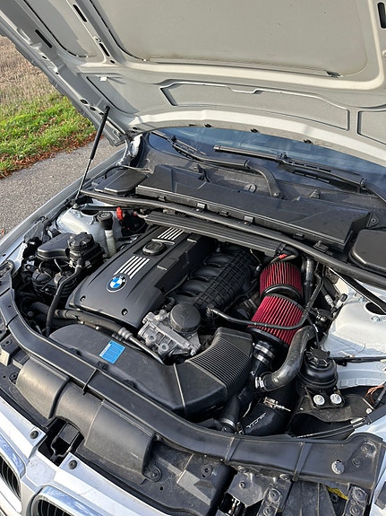 BMW 335i 9 of 10