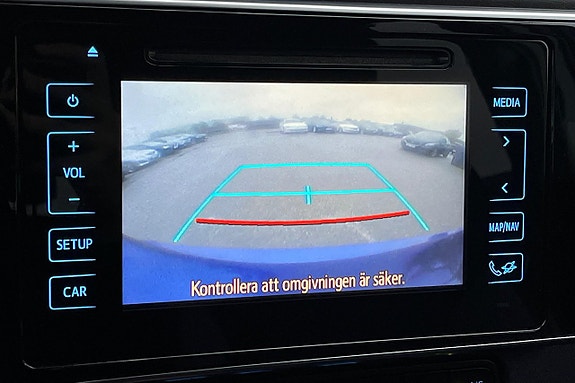 Toyota Auris 19 of 27