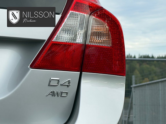 Volvo V70 17 of 30