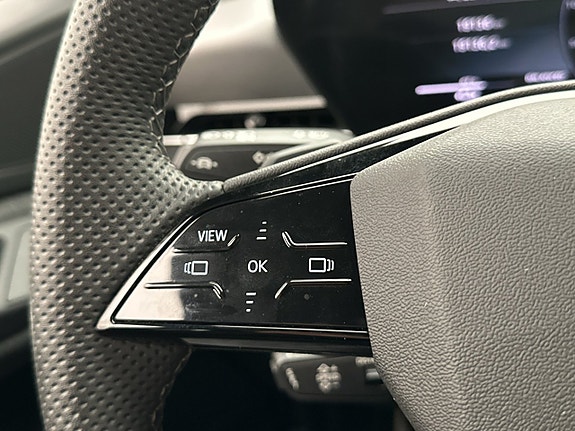 Audi Q6 e-tron 17 of 30