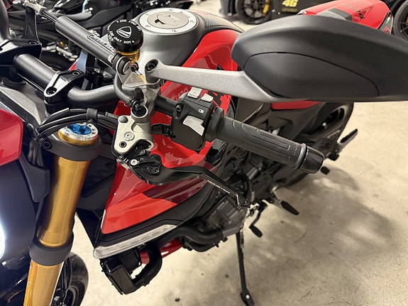 Ducati Monster SP , utrustad 2 of 11