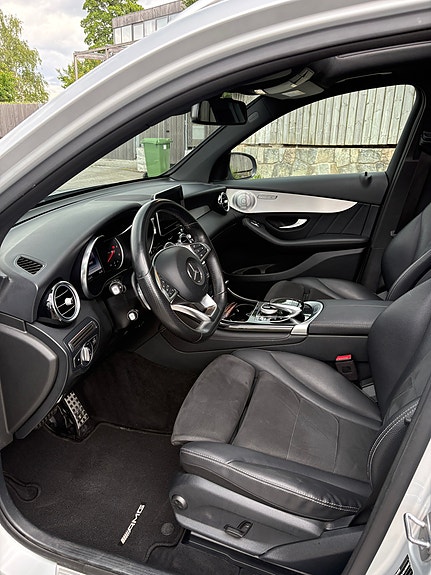 Mercedes-Benz GLC 220 d 5 of 7
