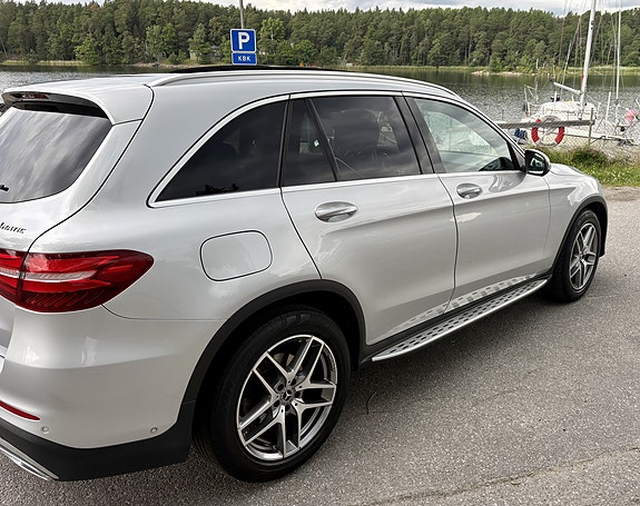 Mercedes-Benz GLC 220 d 4 of 7
