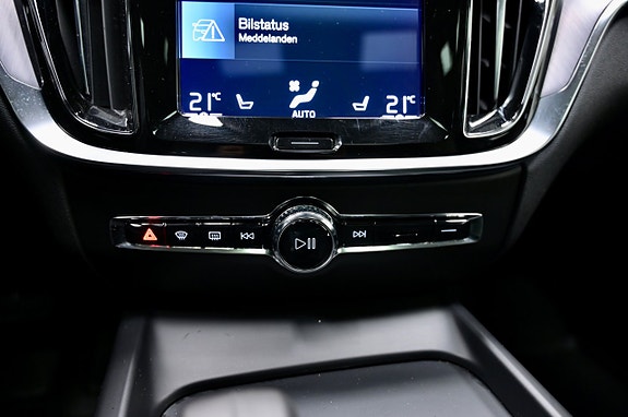 Volvo V60 Cross Country 20 of 27