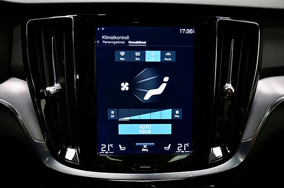 Volvo V60 Cross Country 23 of 27