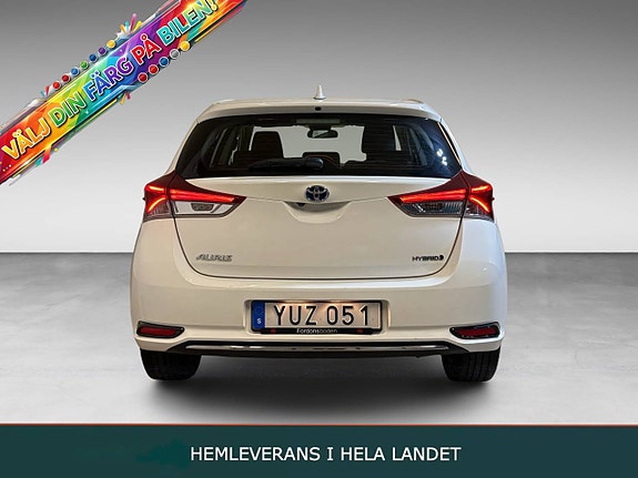 Toyota Auris 3 of 23