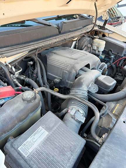 GMC Sierra 2 of 3